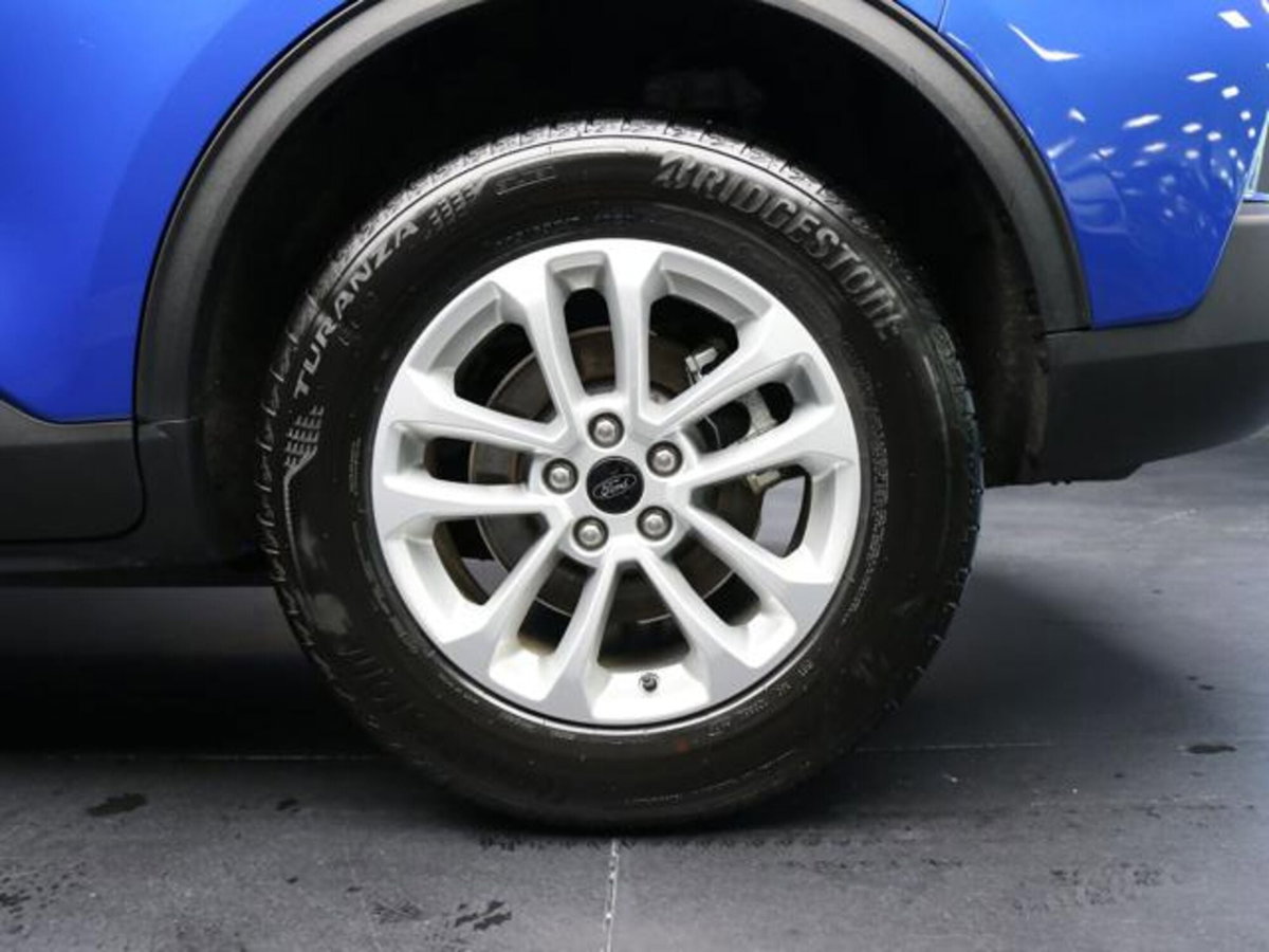 Ford Kuga 2.5 full hybrid Titanium 2wd 180cv auto (5)