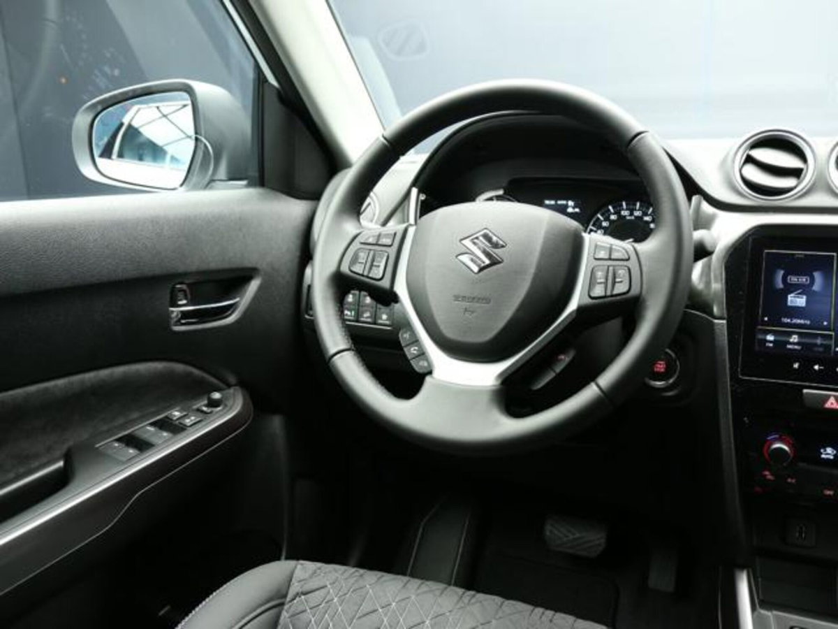 Suzuki Vitara 1.4h Top 4wd allgrip 110cv at (12)