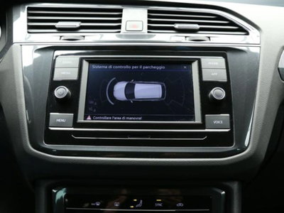 Volkswagen Tiguan 2.0 tdi Life 150cv dsg (15)