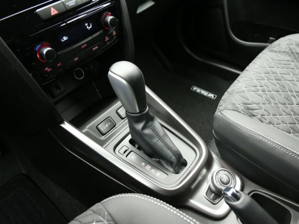 Suzuki Vitara 1.4h Top 4wd allgrip 110cv at (13)