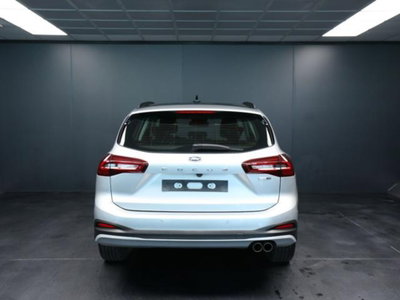 Ford Focus Station Wagon 1.0 EcoBoost Hybrid 125 CV SW Active (4)