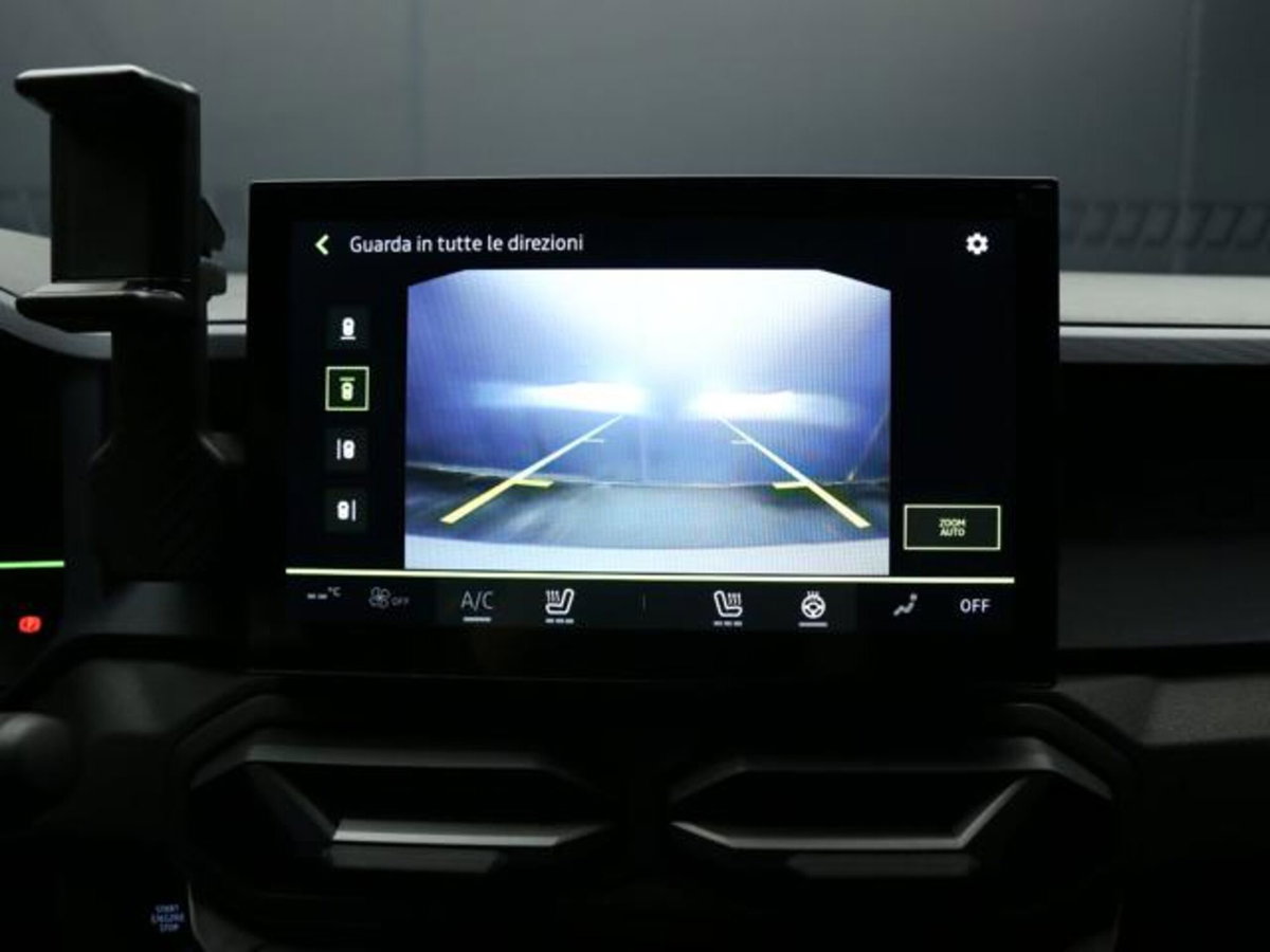 Dacia Duster 1.2 mild hybrid Journey 130cv (15)