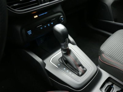 Ford Focus Station Wagon 1.0 EcoBoost Hybrid 155 CV SW ST-Line (13)
