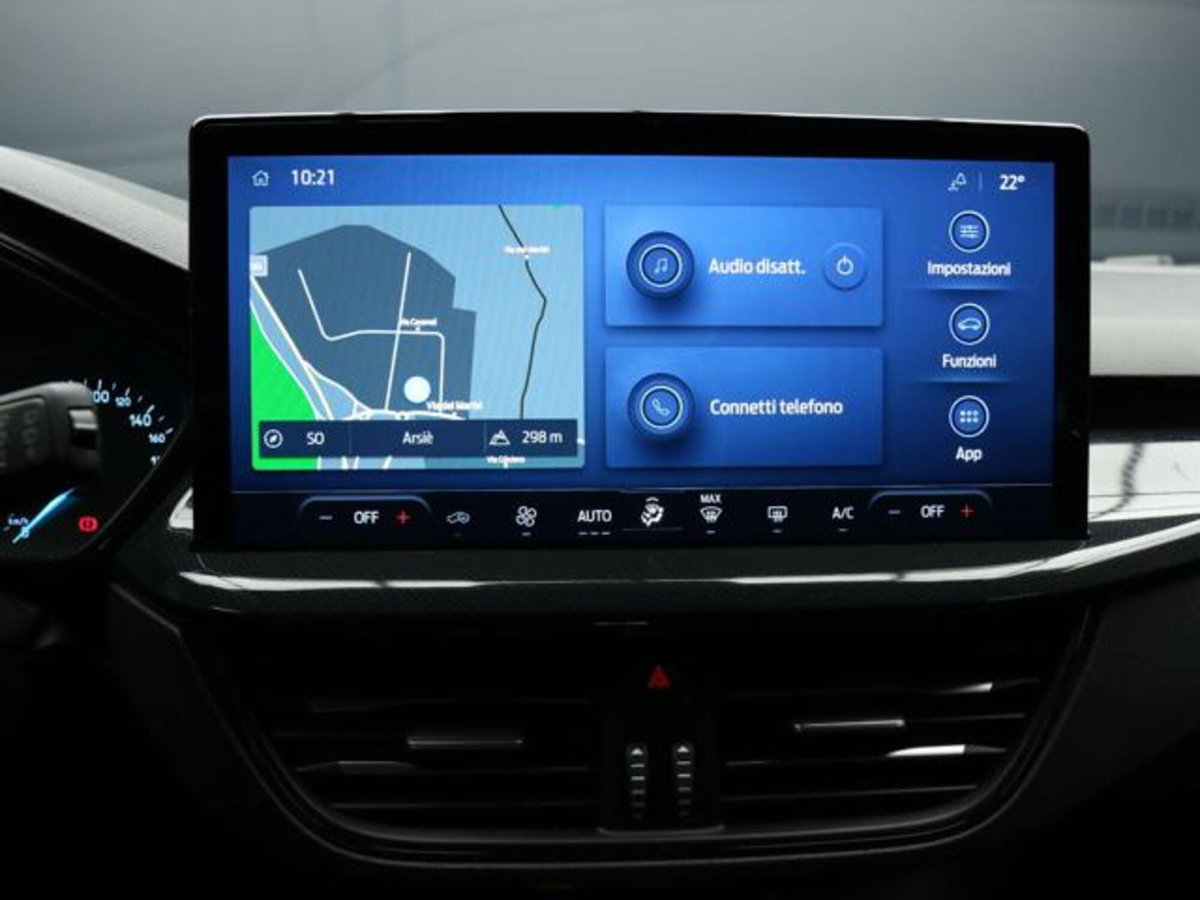Ford Focus Station Wagon 1.0 EcoBoost Hybrid 155 CV SW ST-Line (14)