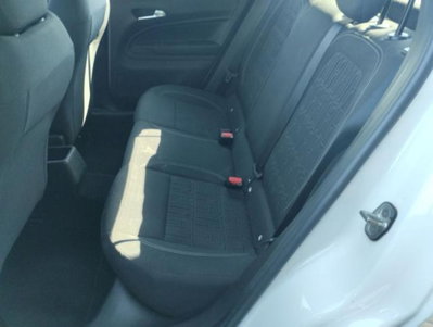 Fiat 600 1.2 hybrid 145cv auto (8)