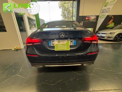 Mercedes-Benz Classe A Sedan 200 d Automatic 4Matic 4p. Business (3)