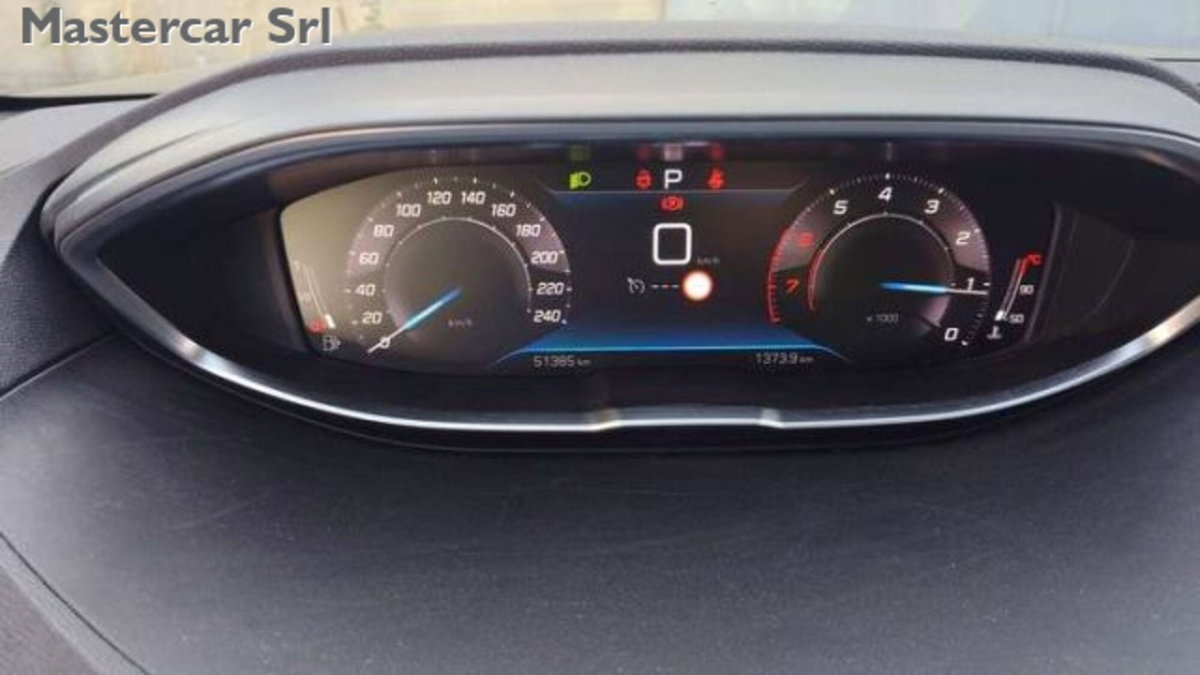 Peugeot 3008 PureTech Turbo 130 S&S Active Pack (8)