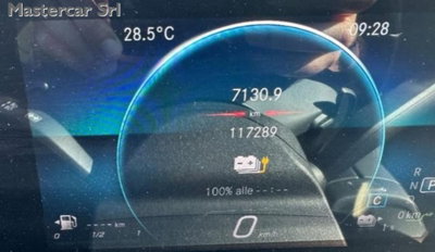 Mercedes-Benz GLA SUV 250 e phev Business Extra auto (9)