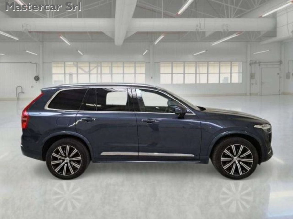 Volvo XC90 B5 (d) AWD Geartronic Inscription (8)
