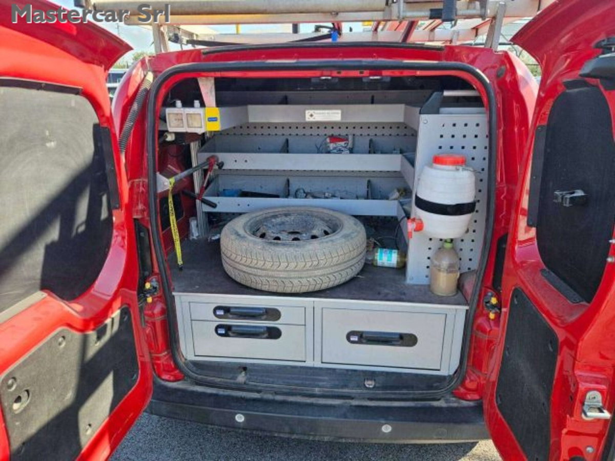 Fiat Fiorino 1.3 MJT 95CV Furgone (14)