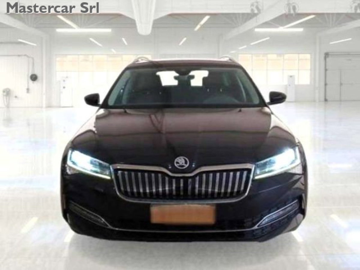 Skoda Superb Station Wagon 1.4 TSI ACT DSG Wagon Executive (4)
