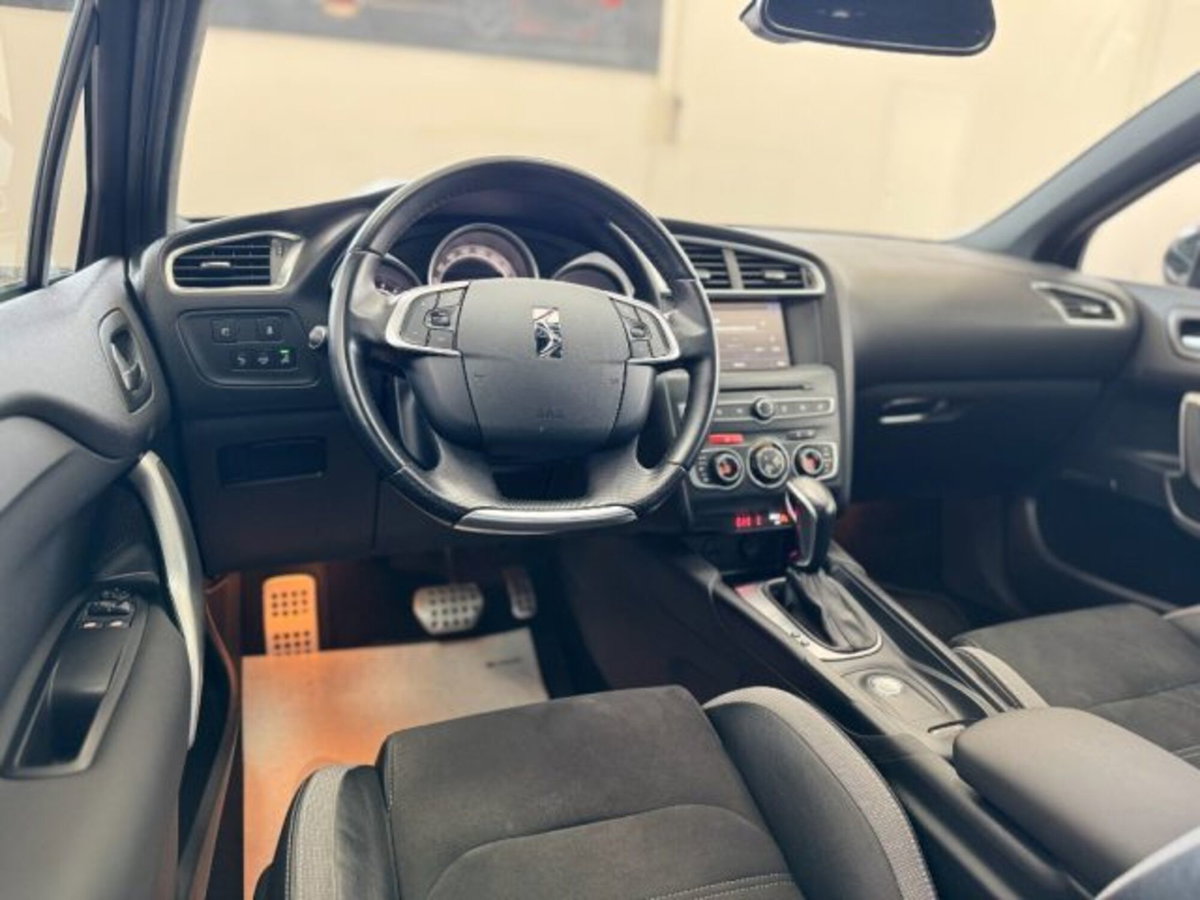 Ds DS 4 DS 4 Crossback BlueHDi 120 S&S EAT6 Sport Chic (18)