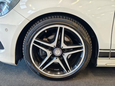 Mercedes-Benz Classe A 180 CDI Automatic Premium (8)