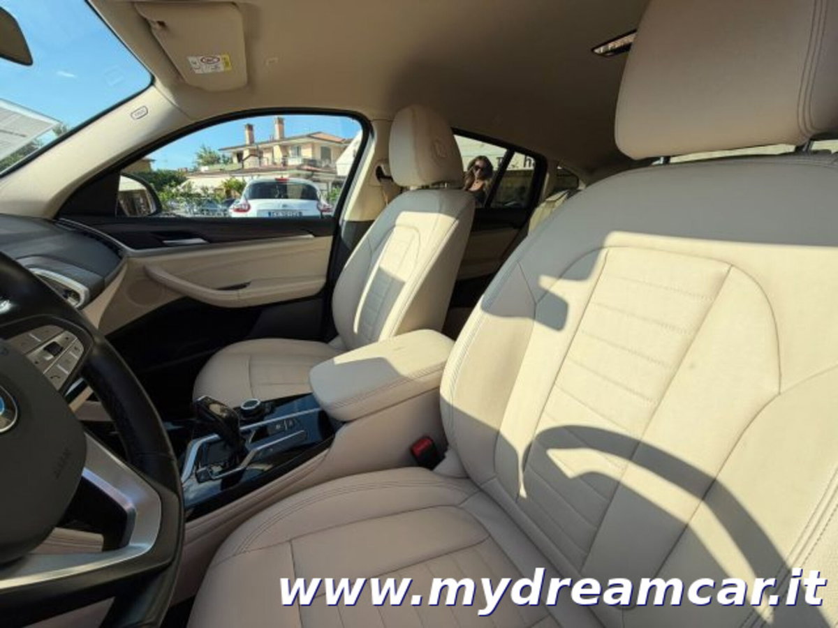 BMW X4 xDrive20d 48V Business Advantage (12)