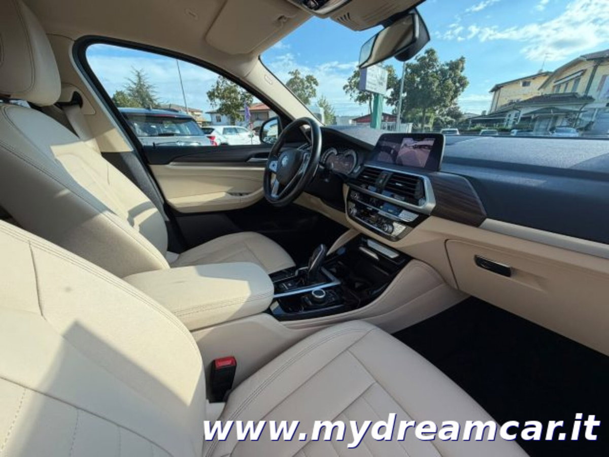BMW X4 xDrive20d 48V Business Advantage (15)