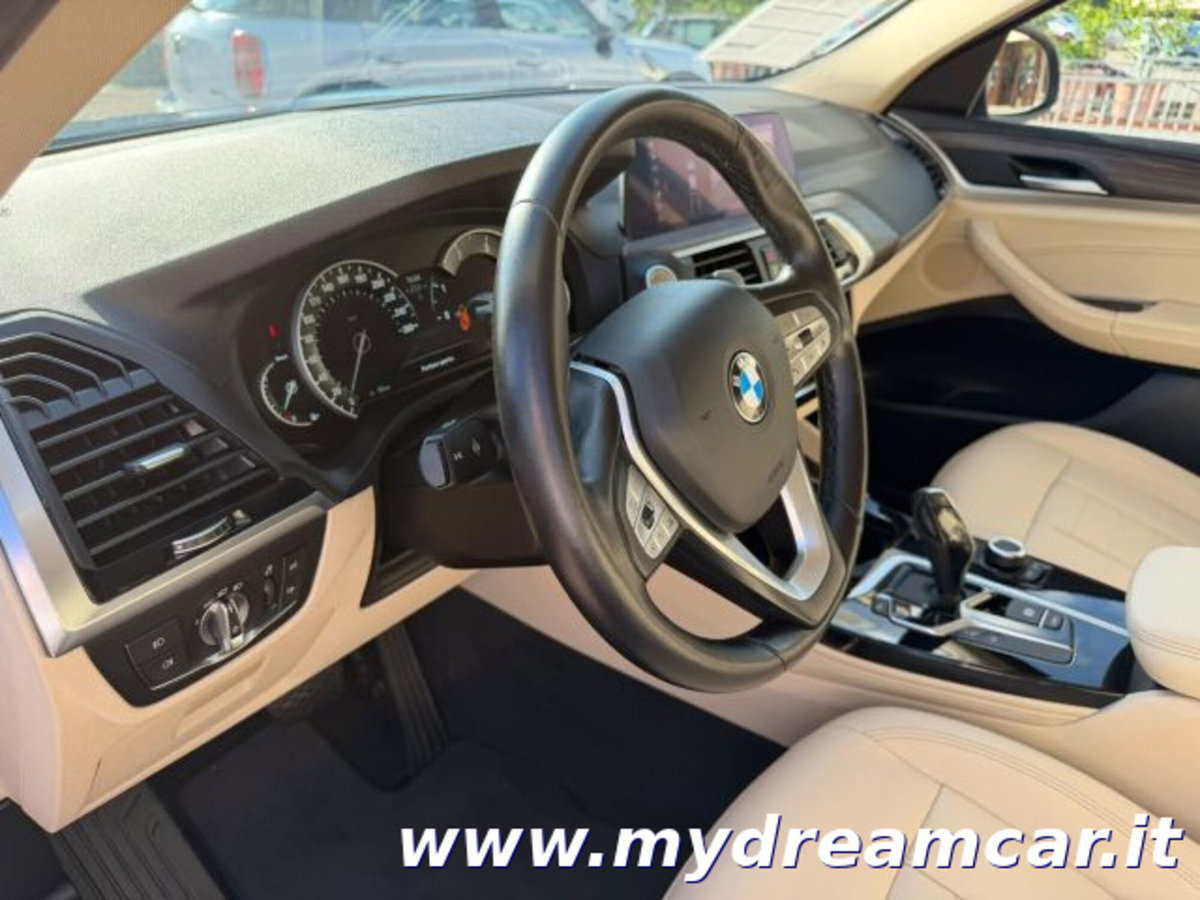 BMW X4 xDrive20d 48V Business Advantage (10)
