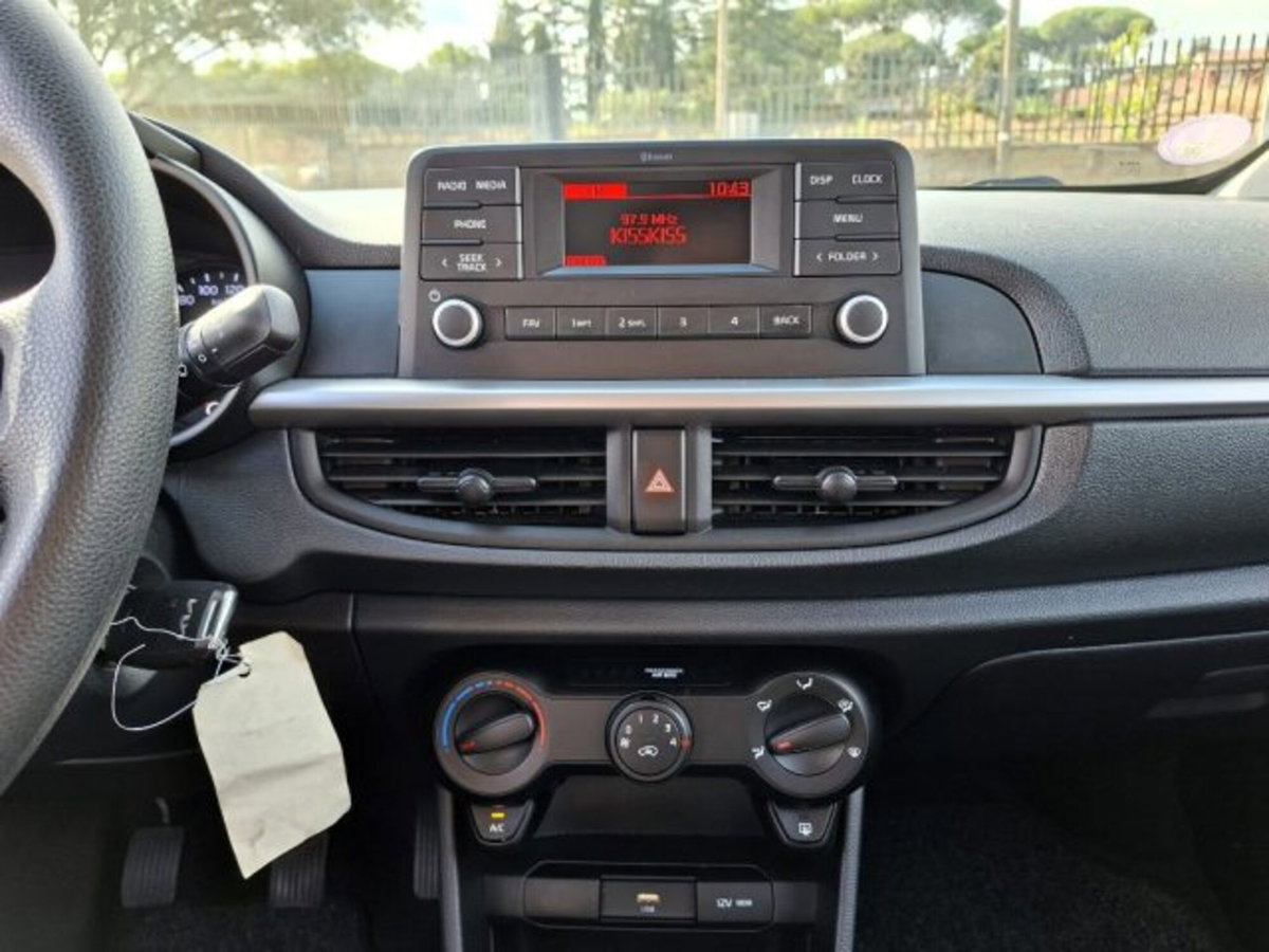 Kia Picanto 1.0 12V 5 porte AMT Urban (10)