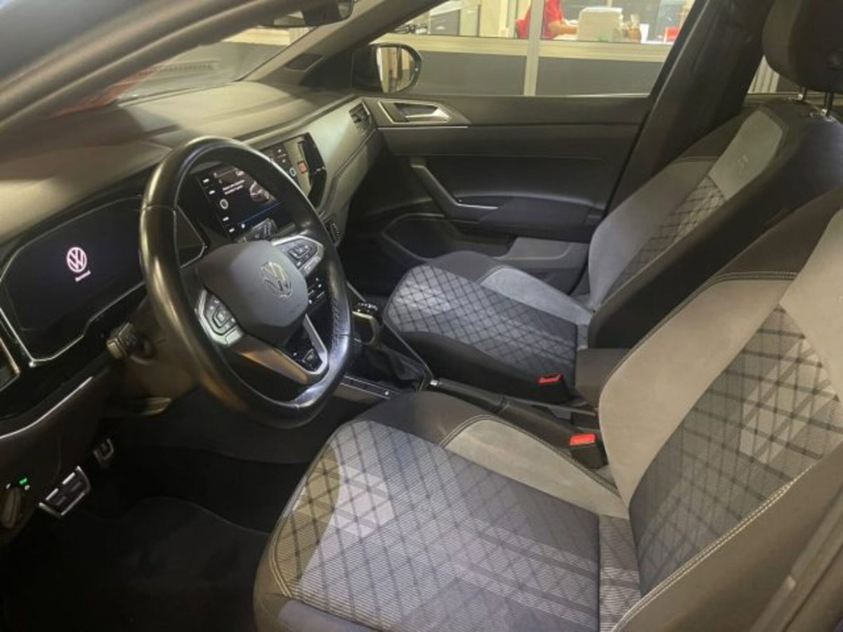 Volkswagen Taigo 1.0 TSI 110 CV DSG R-Line (13)