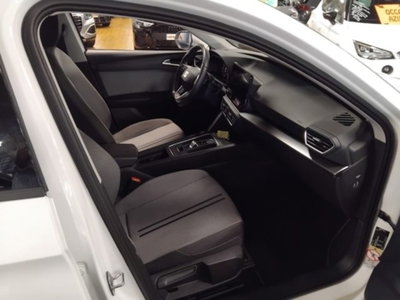 SEAT Leon 1.0 etsi Business 110cv dsg (12)