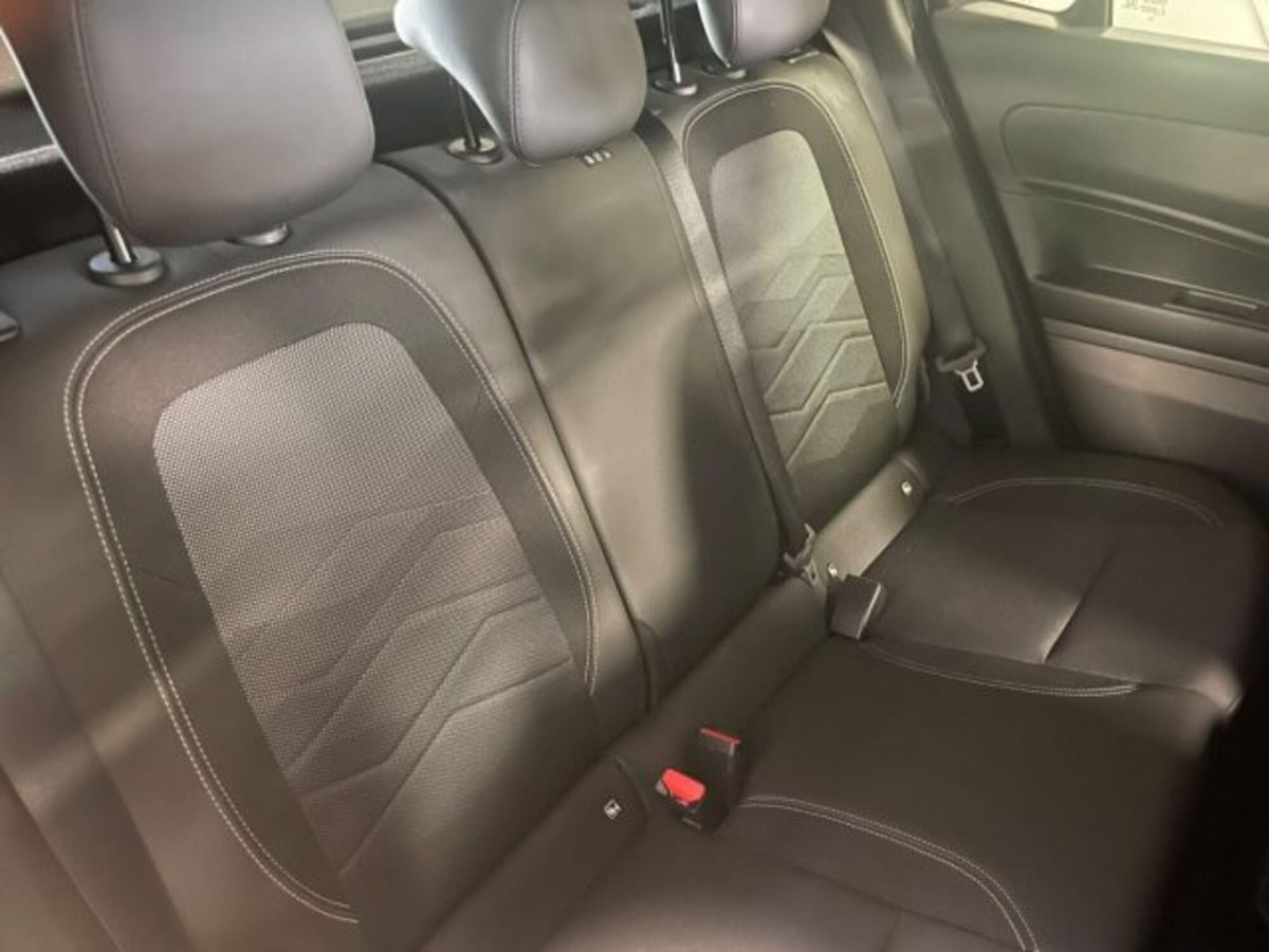 Jeep Avenger 1.2 turbo Summit fwd 100cv (10)