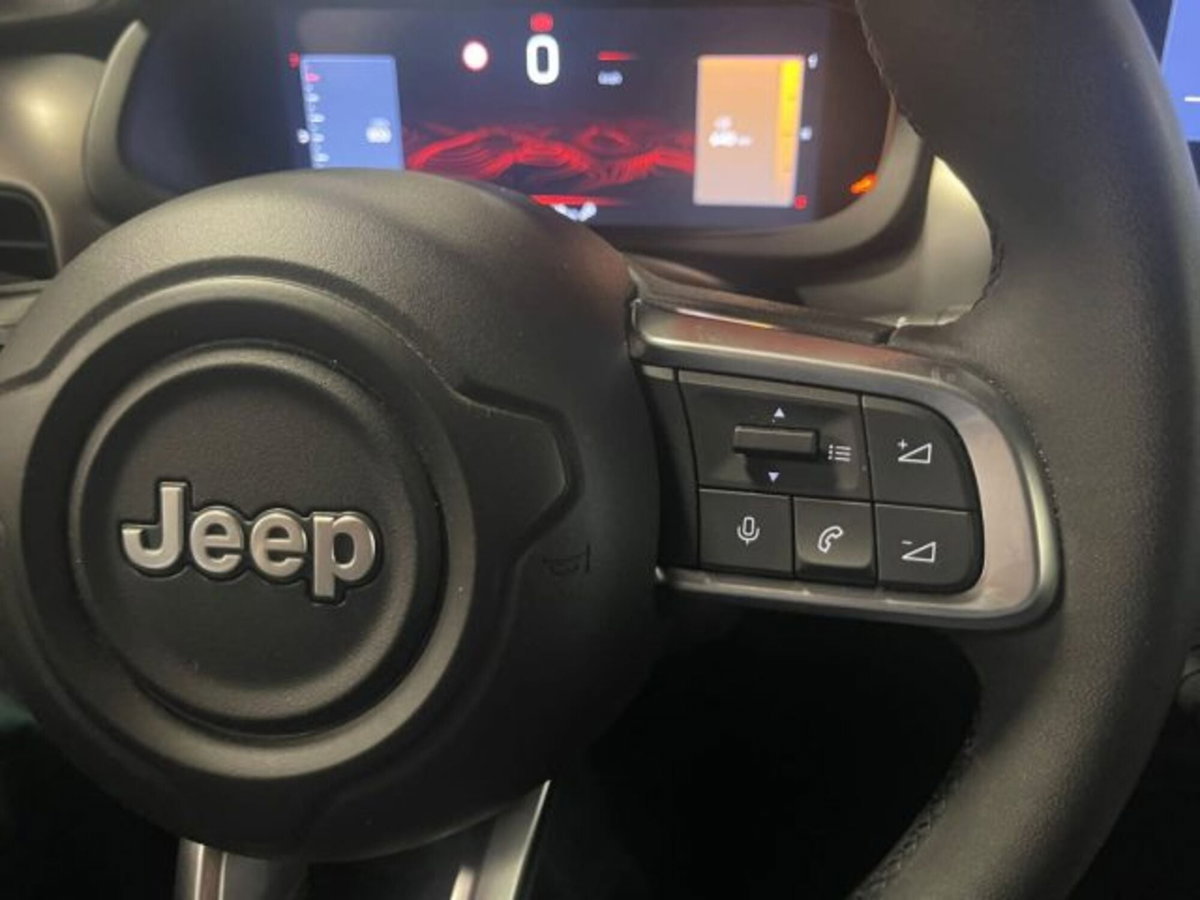 Jeep Avenger 1.2 turbo Summit fwd 100cv (19)