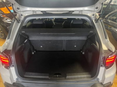Jeep Avenger 1.2 turbo Summit fwd 100cv (9)