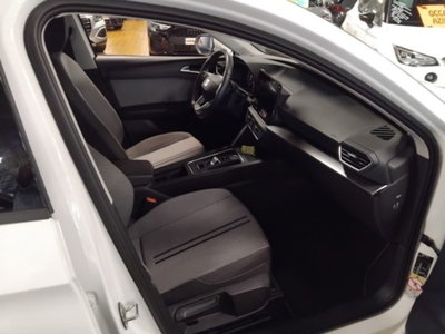 SEAT Leon 1.0 etsi Business 110cv dsg (12)