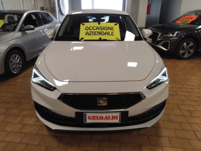 SEAT Leon 1.0 etsi Business 110cv dsg (2)