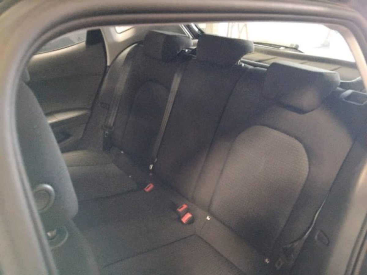 SEAT Ibiza 1.0 ecotsi Style 95cv (8)