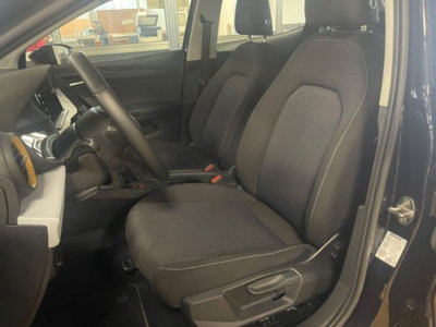 SEAT Ibiza 1.0 TGI 5 porte Business (13)