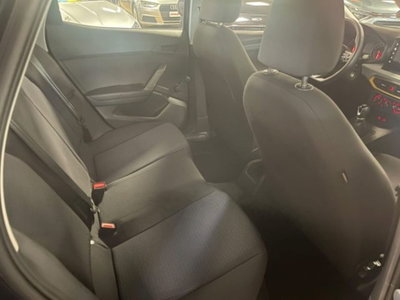 SEAT Ibiza 1.0 TGI 5 porte Business (7)