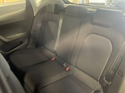 SEAT Ibiza 1.0 TGI 5 porte Business (8)