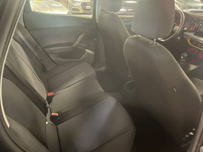 SEAT Ibiza 1.0 TGI 5 porte Business (7)