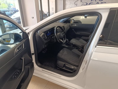 Volkswagen Taigo 1.5 tsi R-Line 150cv dsg (10)