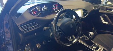 Peugeot 308 SW BlueHDi 150 S&S EAT6 GT Line (14)