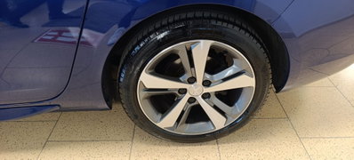 Peugeot 308 SW BlueHDi 150 S&S EAT6 GT Line (8)