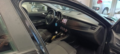 Alfa Romeo Giulietta 1.4 Turbo Distinctive Gpl 120cv E6 (13)