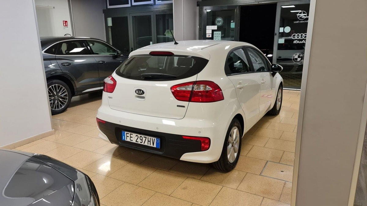 Kia Rio 1.1 CRDi 5p.S&S High Tech (5)
