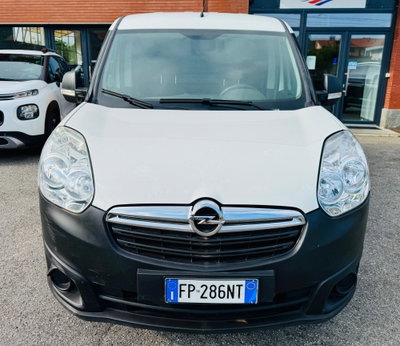 Opel Combo Tour CDTi 95CV PC-TA Cosmo (3)
