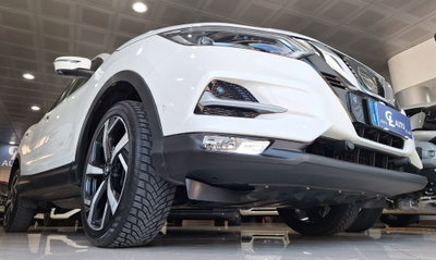 Nissan Qashqai 1.5 dCi Tekna (8)