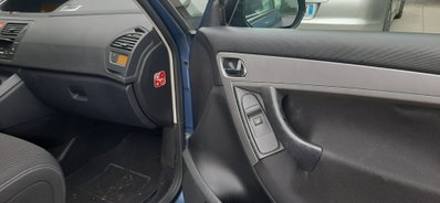 Citroen C4 Picasso 1.6 HDi 110 FAP Business (11)