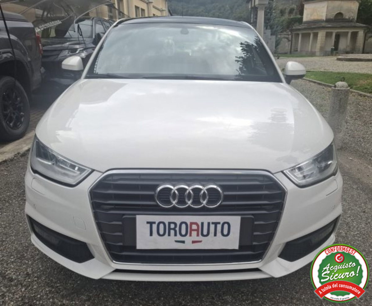 Audi A1 Sportback 1.6 TDI 116 CV Admired (2)