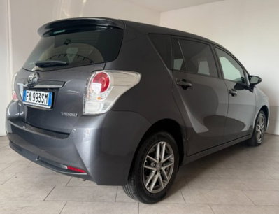 Toyota Verso 1.6 Style (3)