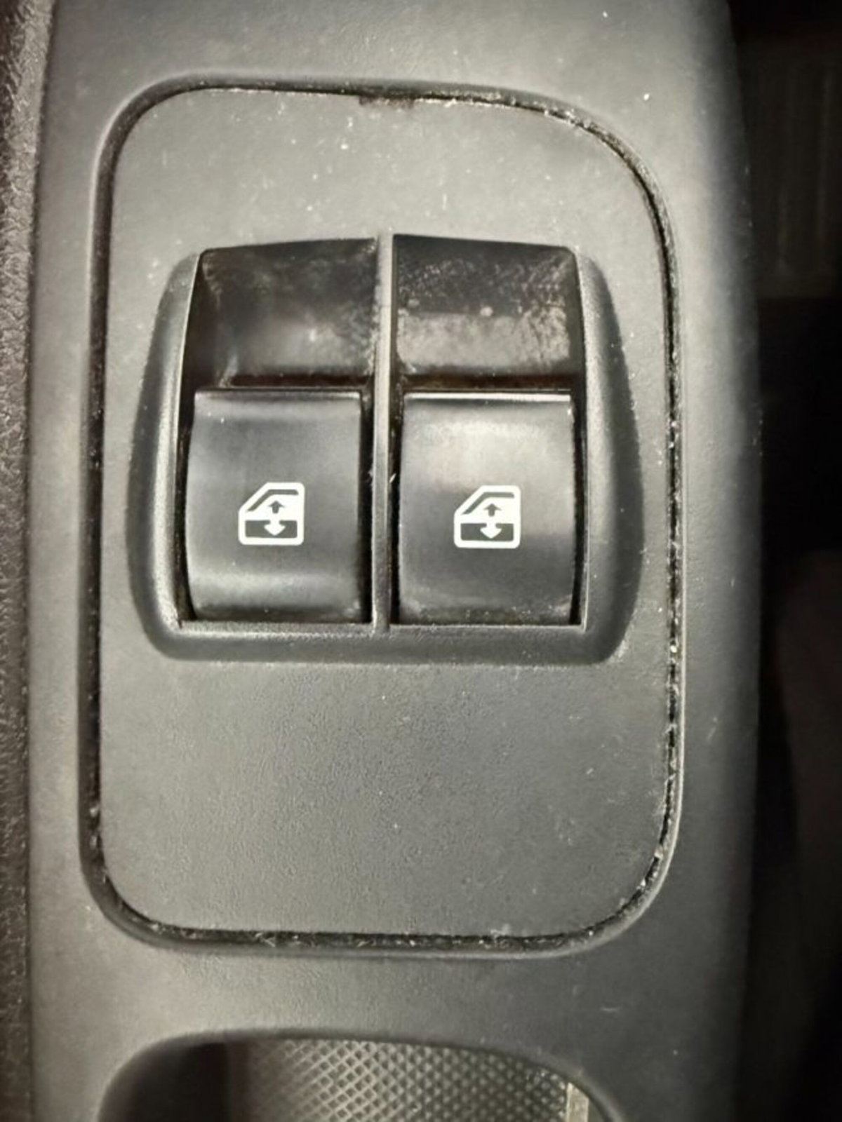 Fiat Qubo 1.4 8V 77 CV Lounge (19)