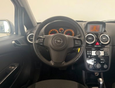 Opel Corsa 1.2 5 porte Easytronic Cosmo (11)