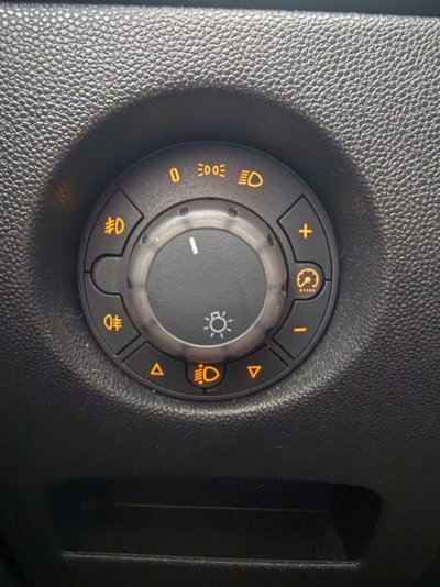 Opel Corsa 1.2 5 porte Easytronic Cosmo (15)