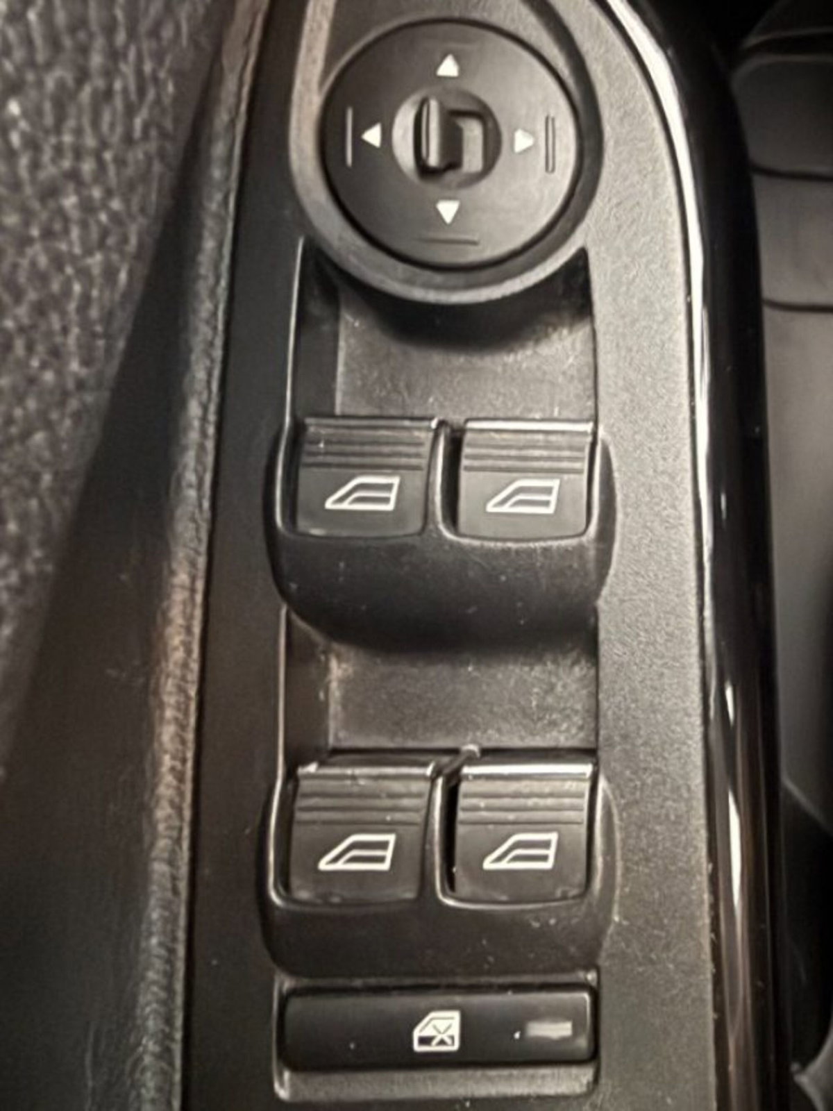 Ford B-Max B-Max 1.4 90 CV GPL Titanium X (10)