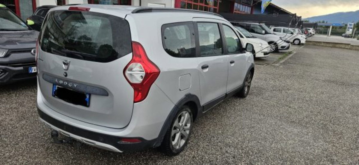 Dacia Lodgy Stepway 1.5 dCi 8V 110CV Start&Stop 7 posti (7)