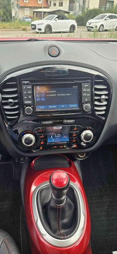 Nissan Juke 1.2 DIG-T 115 Start&Stop Tekna (17)