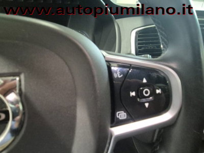 Volvo XC90 D5 AWD Geartronic 7 posti R-design (13)